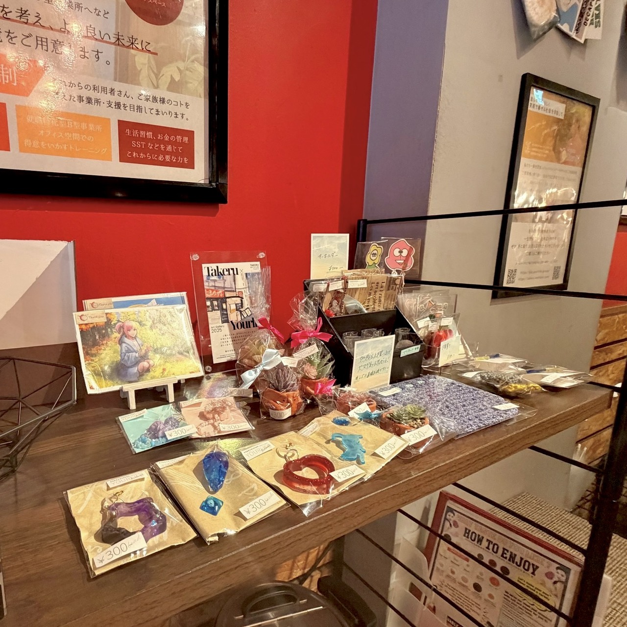 東三国店の販売風景1