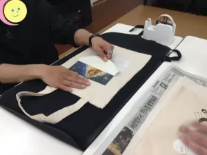 トートバッグにプリントしている様子2